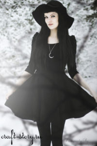 nu-goth slouch